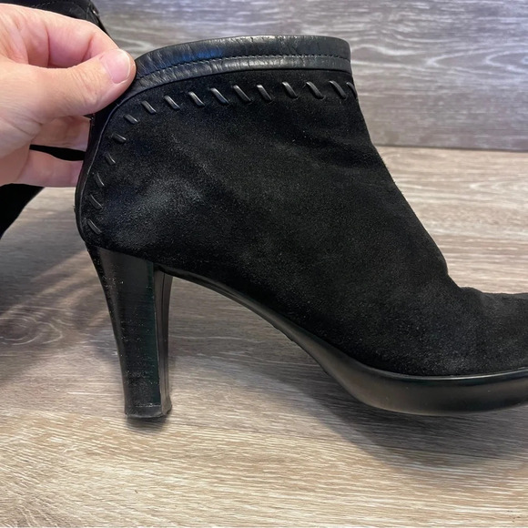 Aquatalia Marvin K Riley Suede Waterproof Ankle Heeled Boots Size 7.5 - Picture 4 of 16